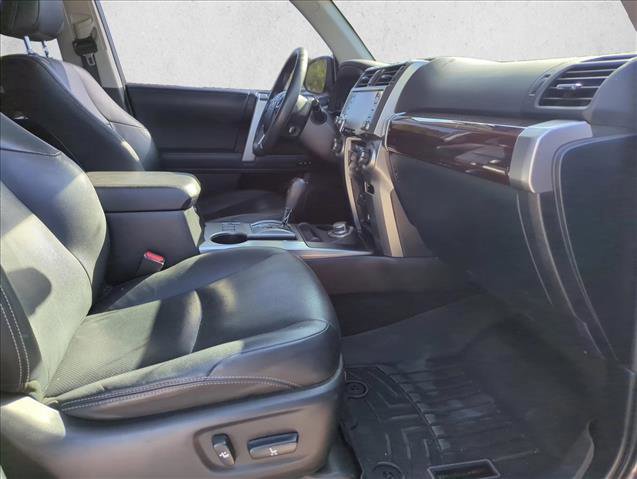 Used 2020 Toyota 4Runner Limited AWD/4WD image 28