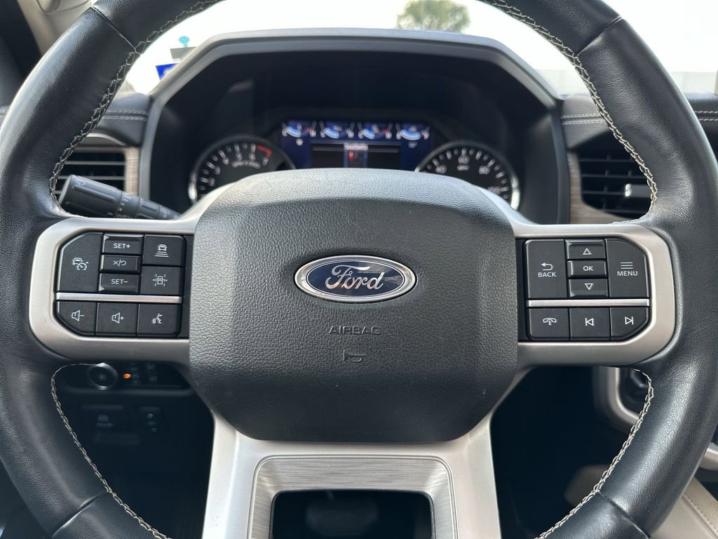 Used 2024 Ford Expedition Limited image 22