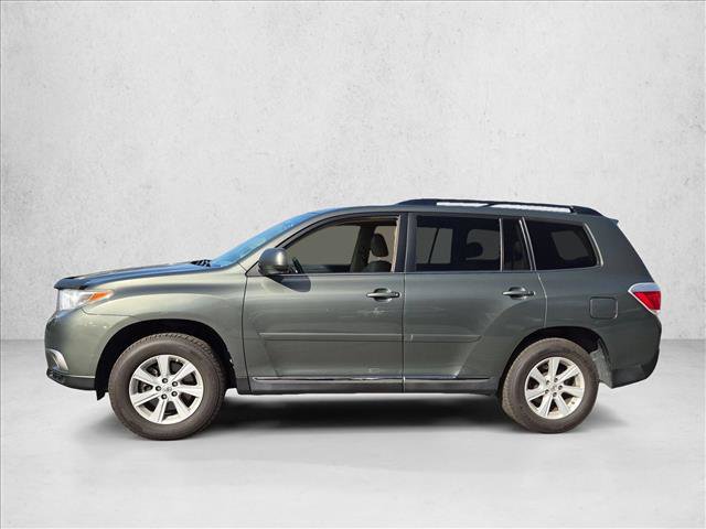 Used 2013 Toyota Highlander SE FWD image 8