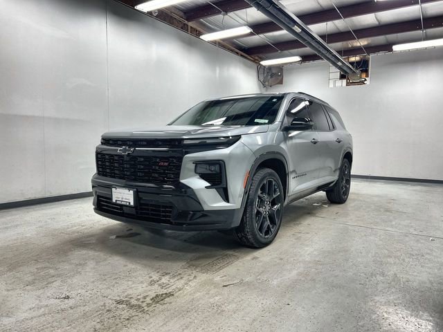 Certified 2025 Chevrolet Traverse RS w/ LPO, Floor Liner Package