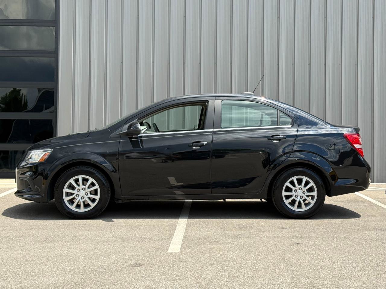 Used 2020 Chevrolet Sonic LT FWD image 8