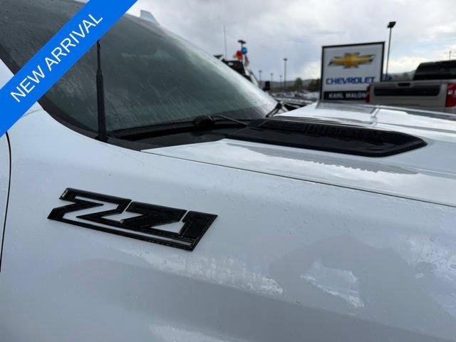 Used 2025 Chevrolet Silverado 3500 LTZ w/ LTZ Plus Package AWD/4WD image 14