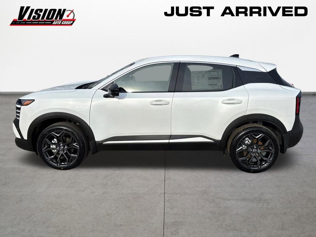 New 2026 Nissan Kicks SR w/ SR Premium Package AWD/4WD image 8