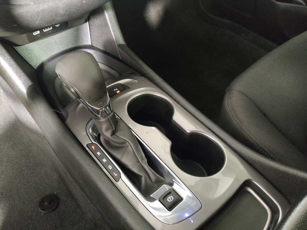 Used 2025 Chevrolet Malibu LS FWD image 26