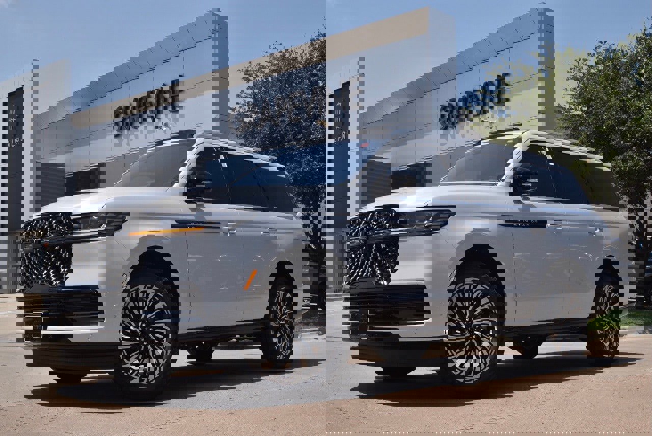 New 2025 Lincoln Navigator Black Label