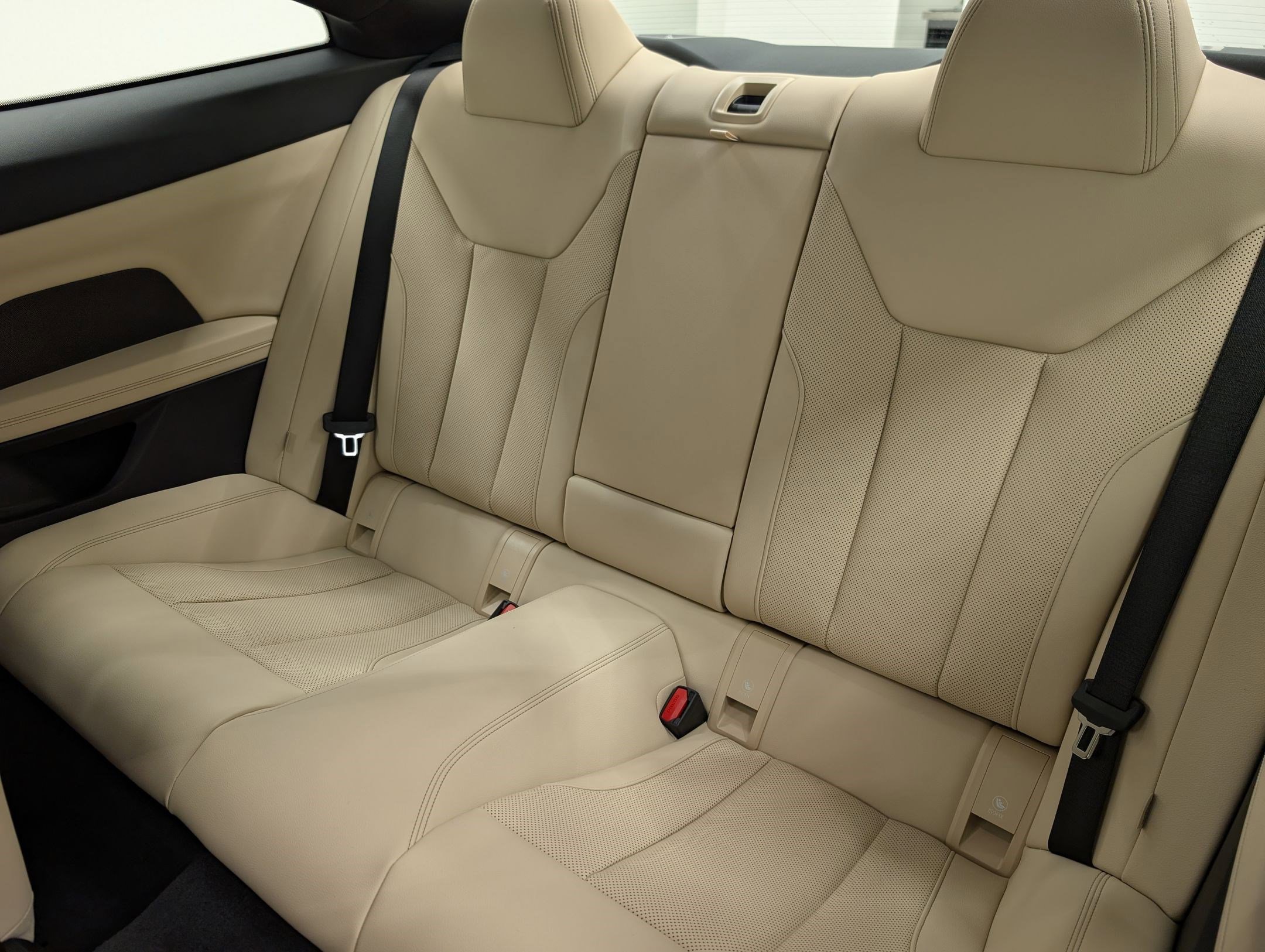 New 2026 BMW 430i xDrive Coupe w/ Premium Package AWD/4WD image 21