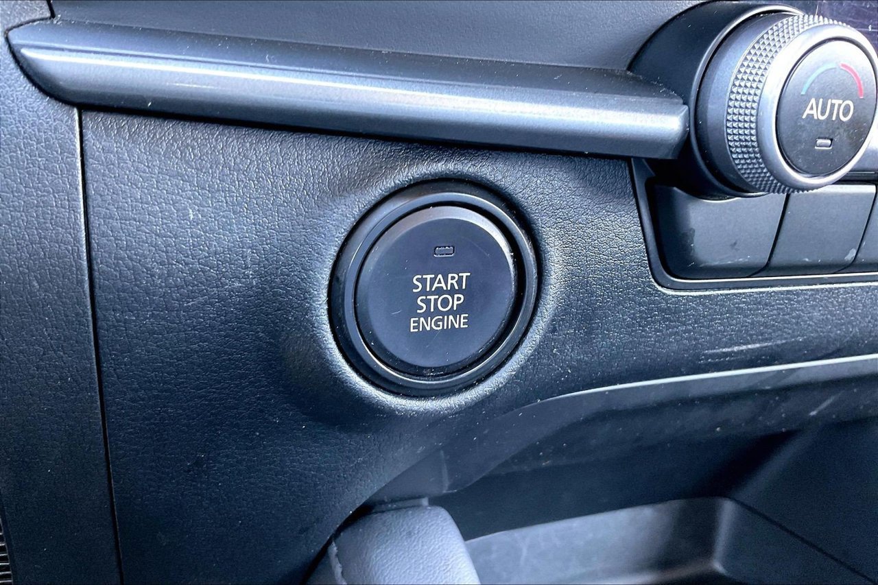Used 2025 MAZDA MAZDA3 s FWD image 26