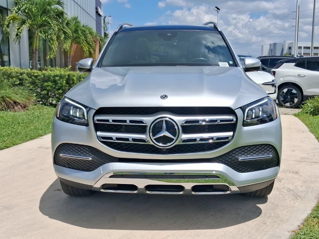 Used 2020 Mercedes-Benz GLS 450 4MATIC image 2