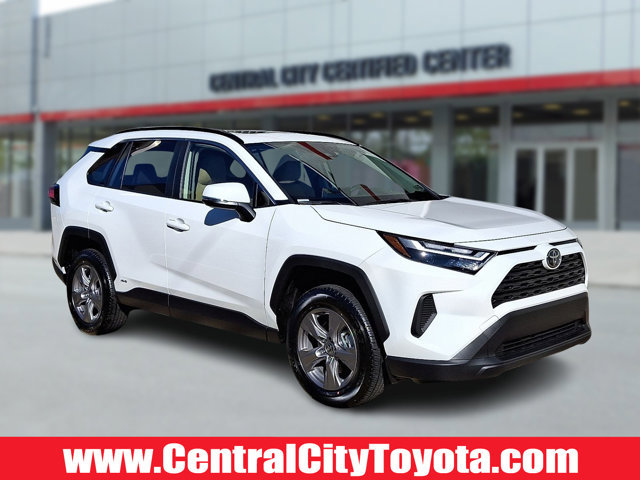 Used 2025 Toyota RAV4 XLE