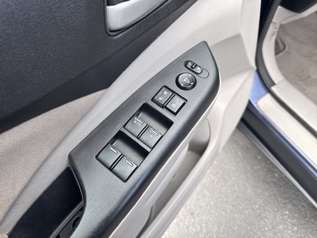 Used 2014 Honda CR-V EX image 11