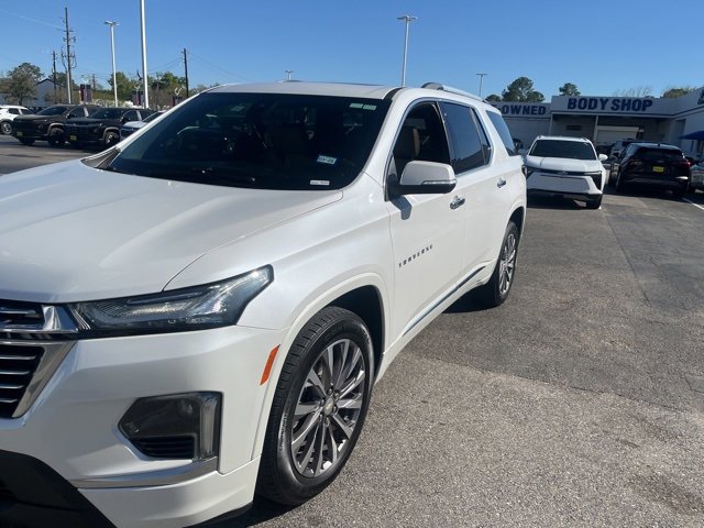 Used 2022 Chevrolet Traverse Premier w/ LPO, Floor Liner Package image 4