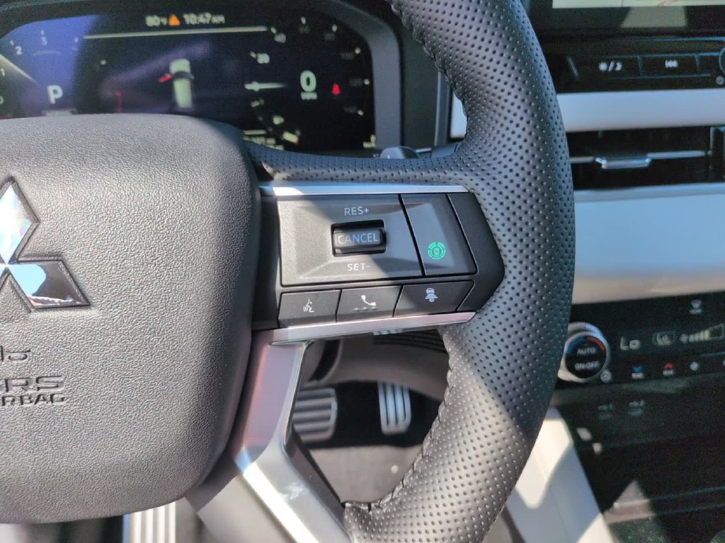 New 2026 Mitsubishi Outlander SEL AWD/4WD image 22