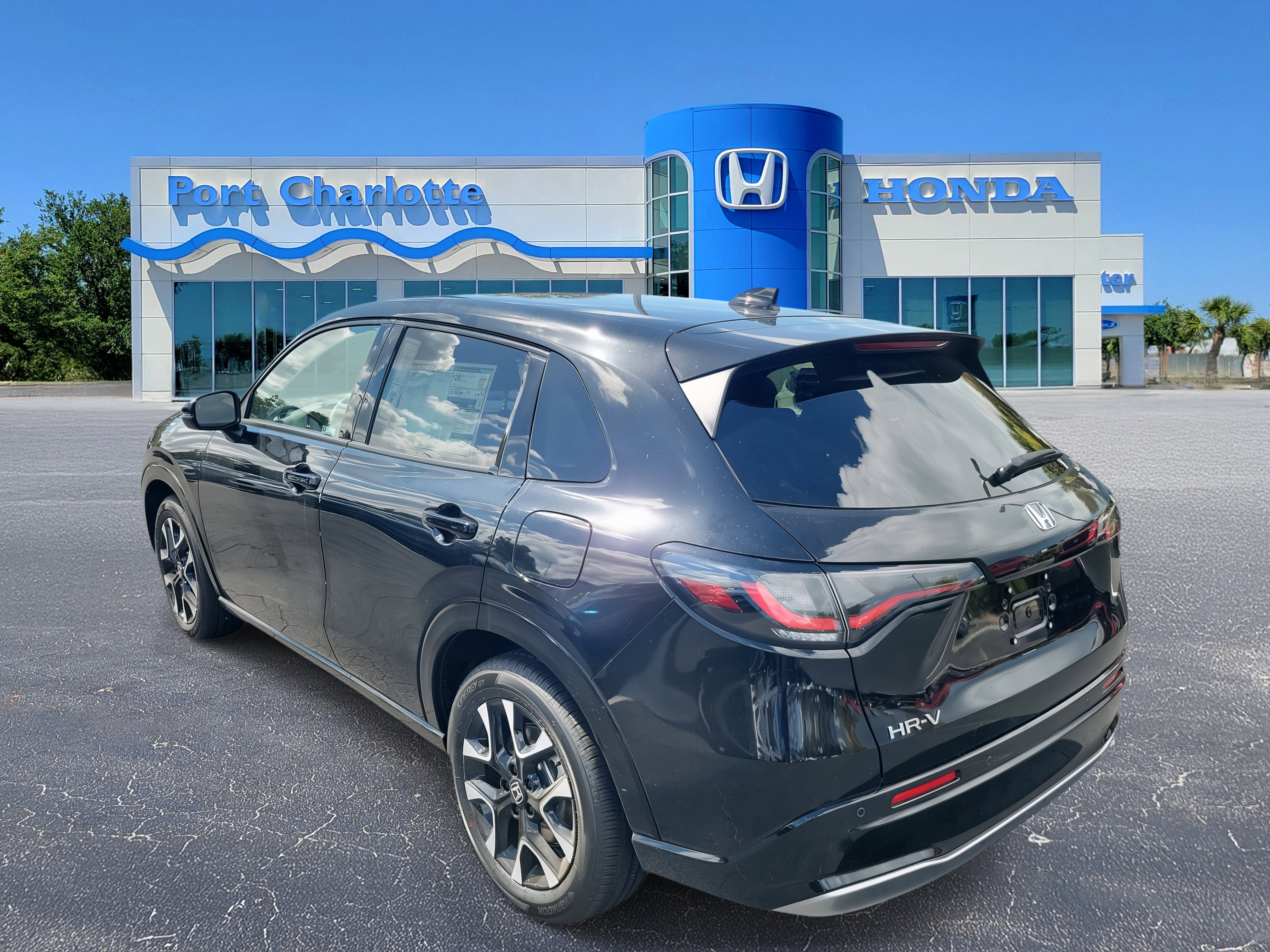 New 2026 Honda HR-V EX-L image 5