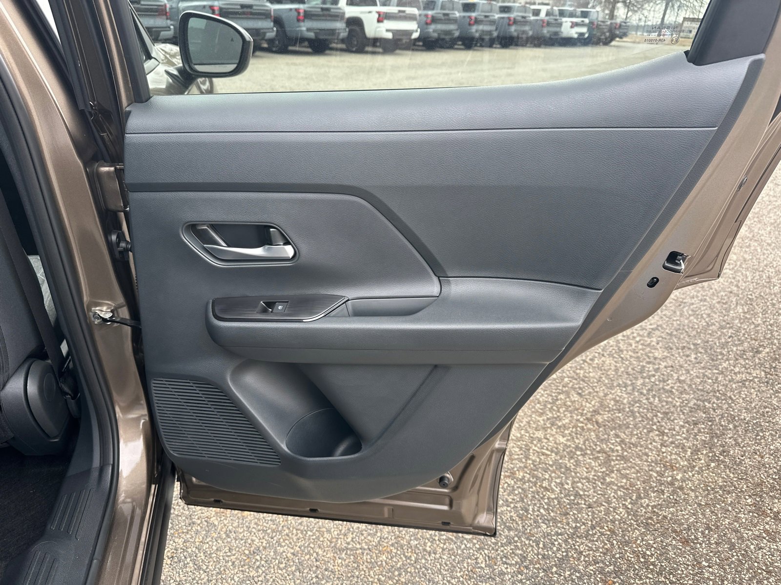 Used 2026 Nissan Kicks SV image 16