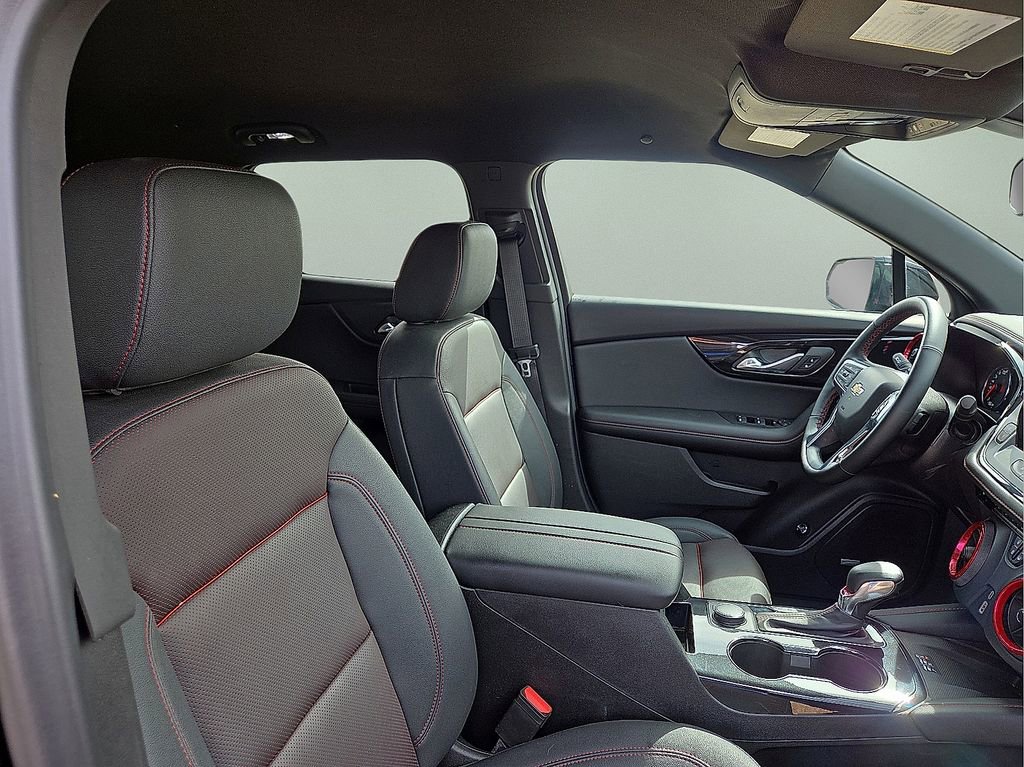 Used 2025 Chevrolet Blazer RS image 13