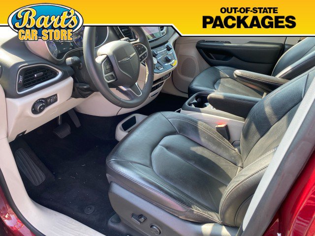 Used 2022 Chrysler Pacifica Touring-L FWD image 25