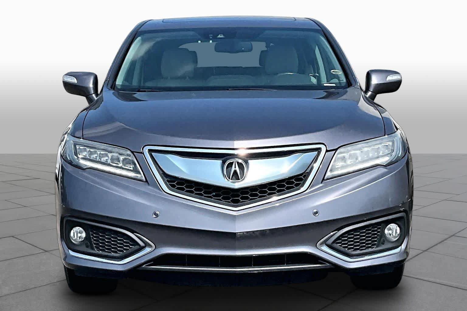 Used 2018 Acura RDX w/ Advance Package AWD/4WD image 3