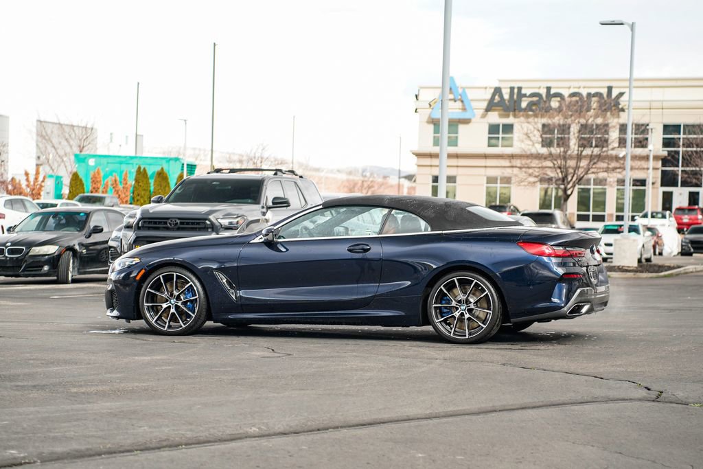Used 2022 BMW M850i xDrive Convertible w/ Driving Assistance Package image 13