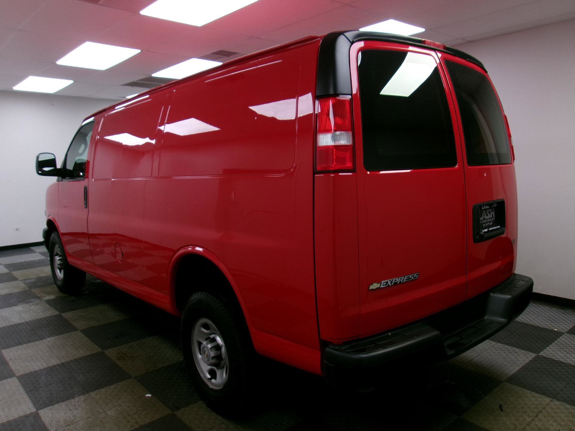 Used 2019 Chevrolet Express 2500 w/ Communications Package image 2