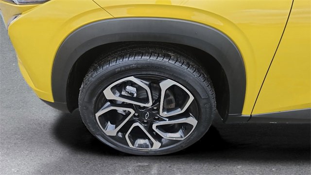 Used 2024 Chevrolet Trax RS w/ Sunroof Package image 16