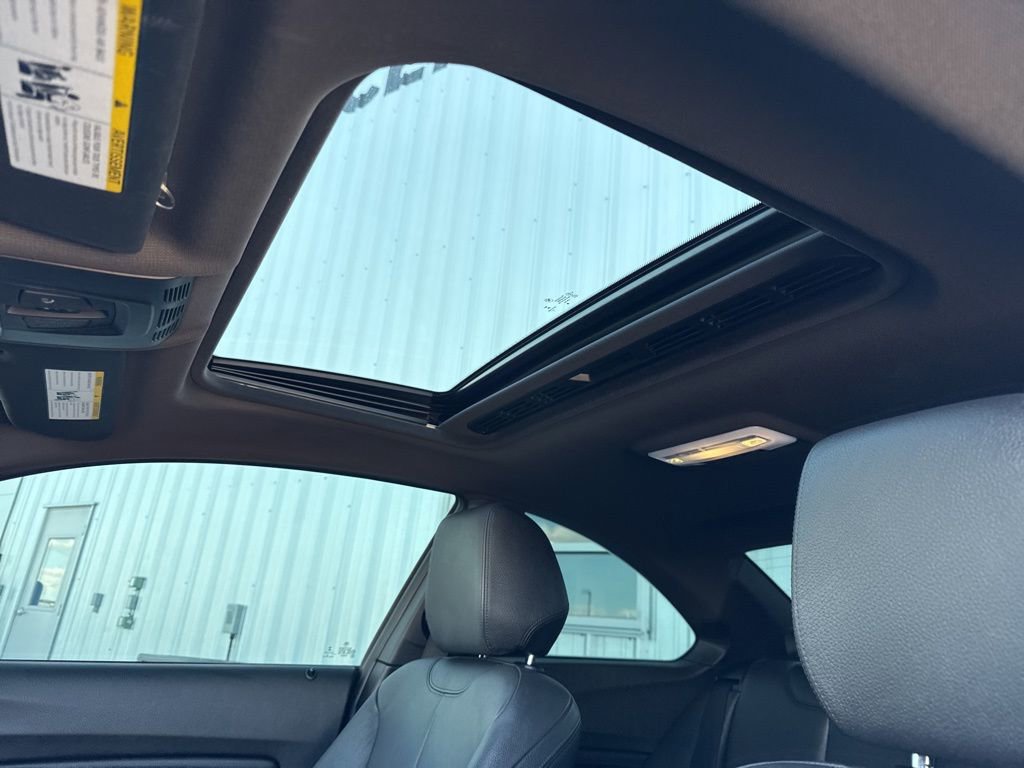 Used 2015 BMW M235i Coupe image 29