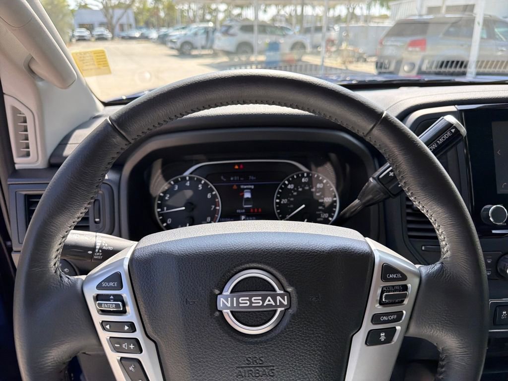Used 2024 Nissan Titan SV w/ SV Convenience Package image 21