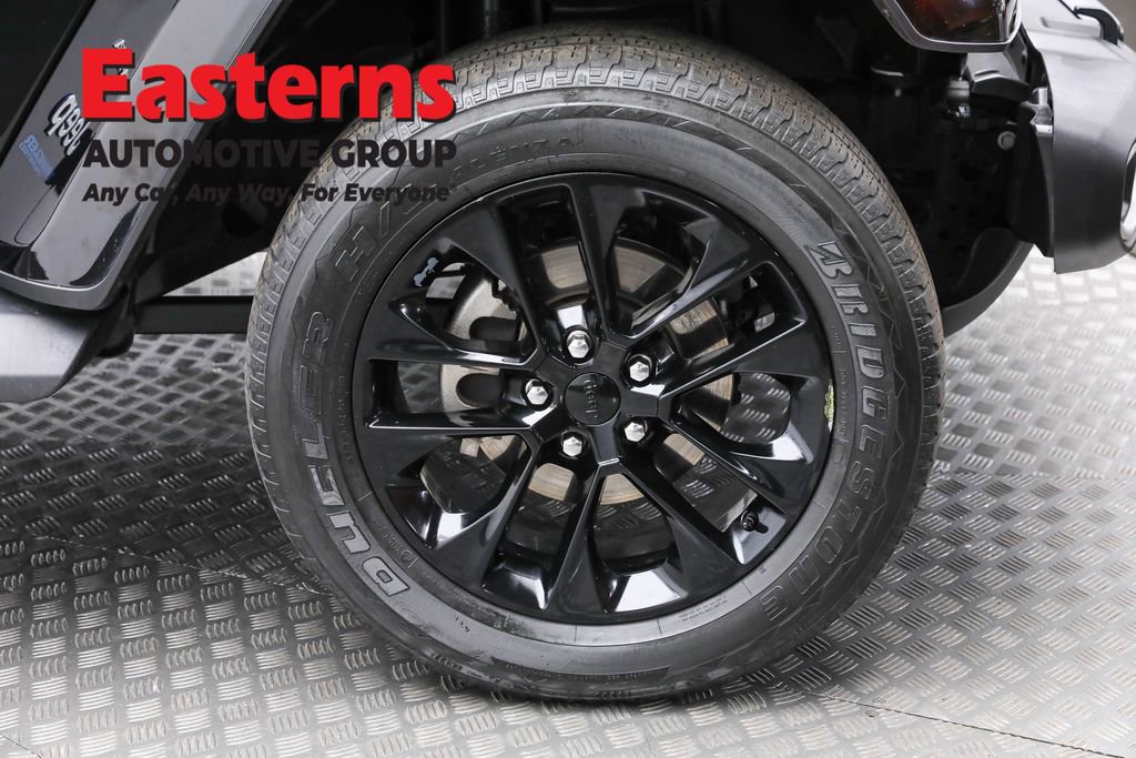 Used 2021 Jeep Wrangler Unlimited Sahara w/ Cold Weather Group image 32