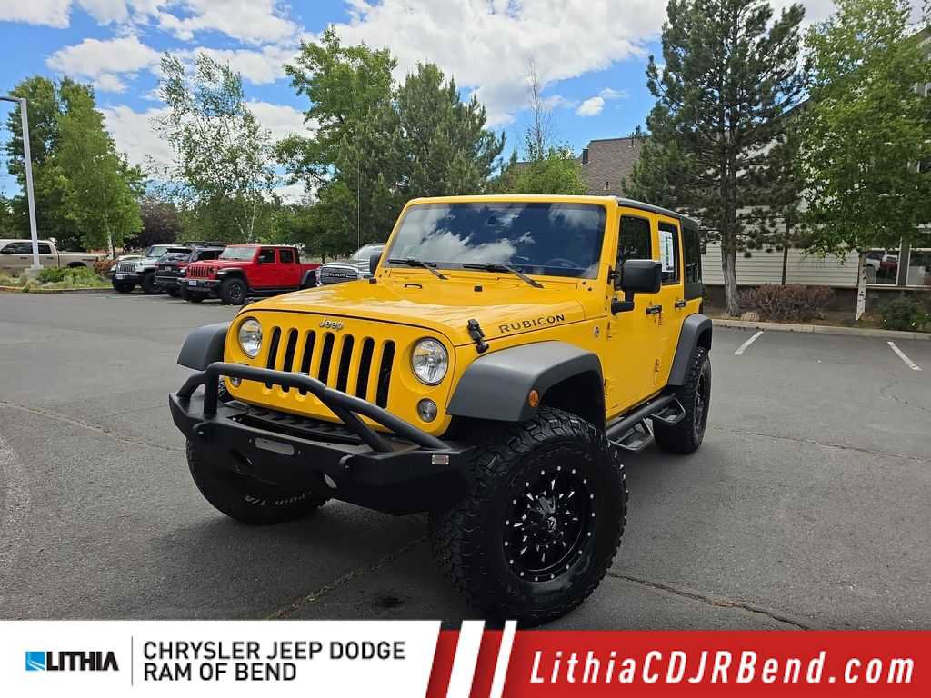 Used 2015 Jeep Wrangler Unlimited Rubicon w/ Connectivity Group AWD/4WD image 1