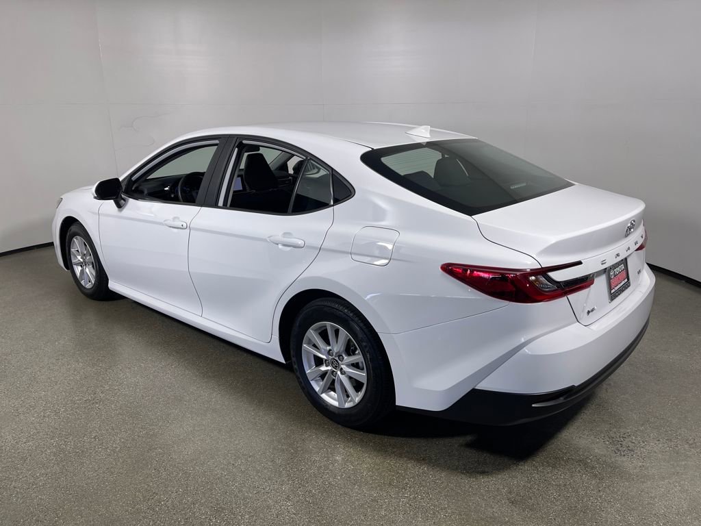 Certified 2025 Toyota Camry LE image 5