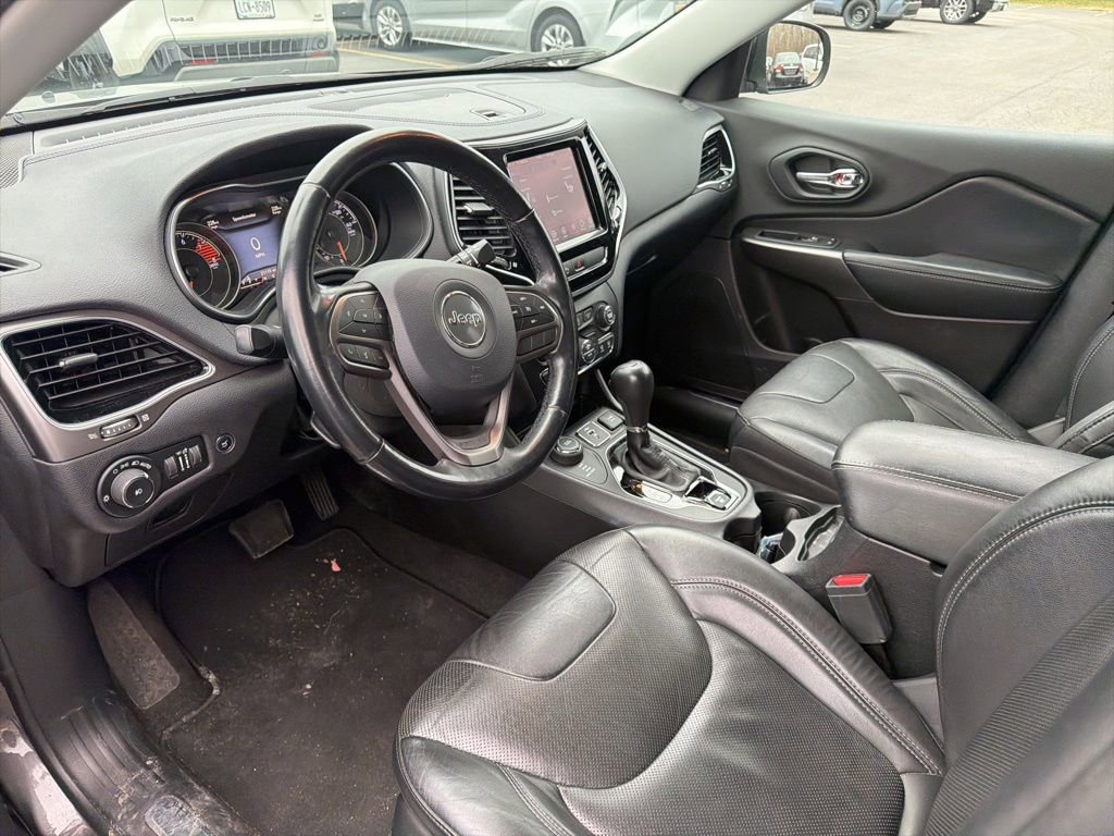 Used 2020 Jeep Cherokee Limited image 5