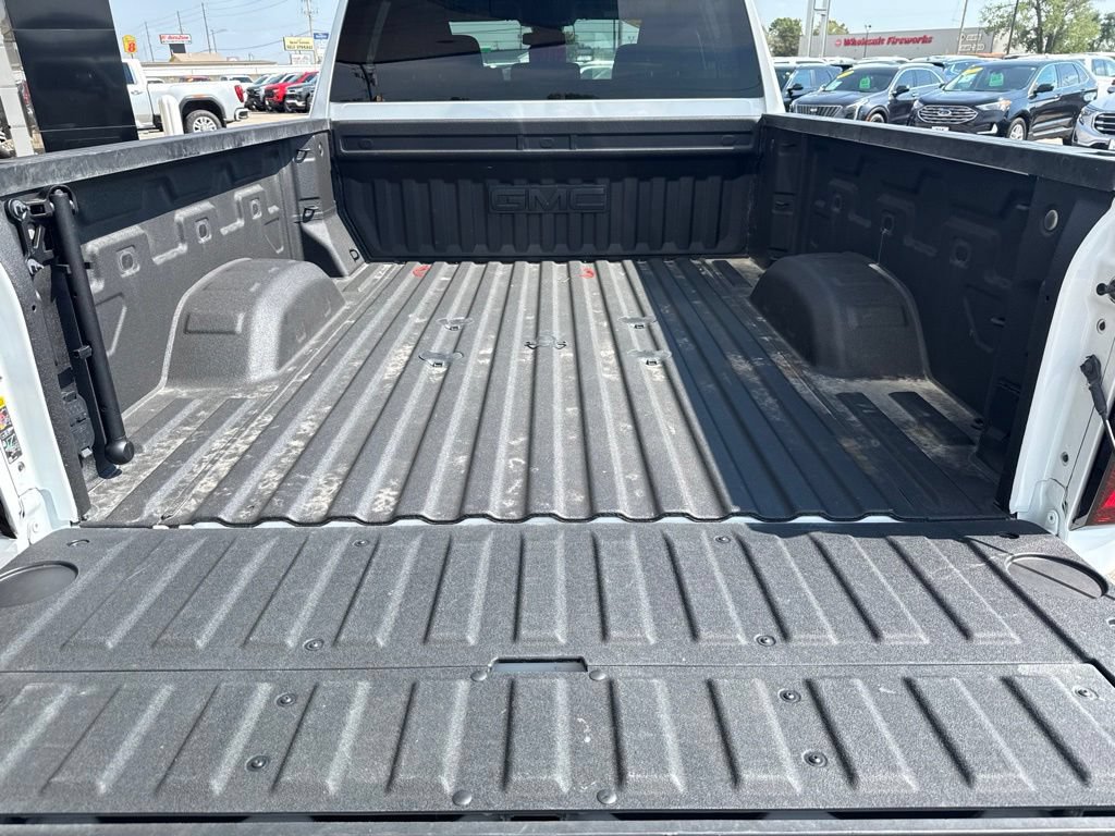 Certified 2025 GMC Sierra 2500 SLT AWD/4WD image 14