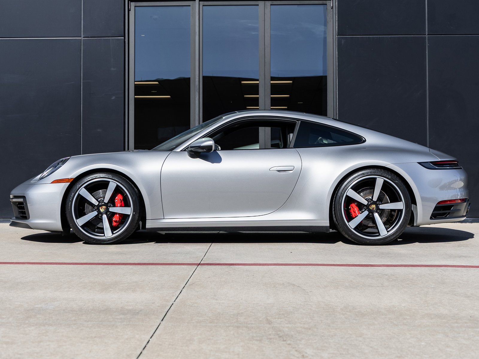 Certified 2020 Porsche 911 Carrera S image 2