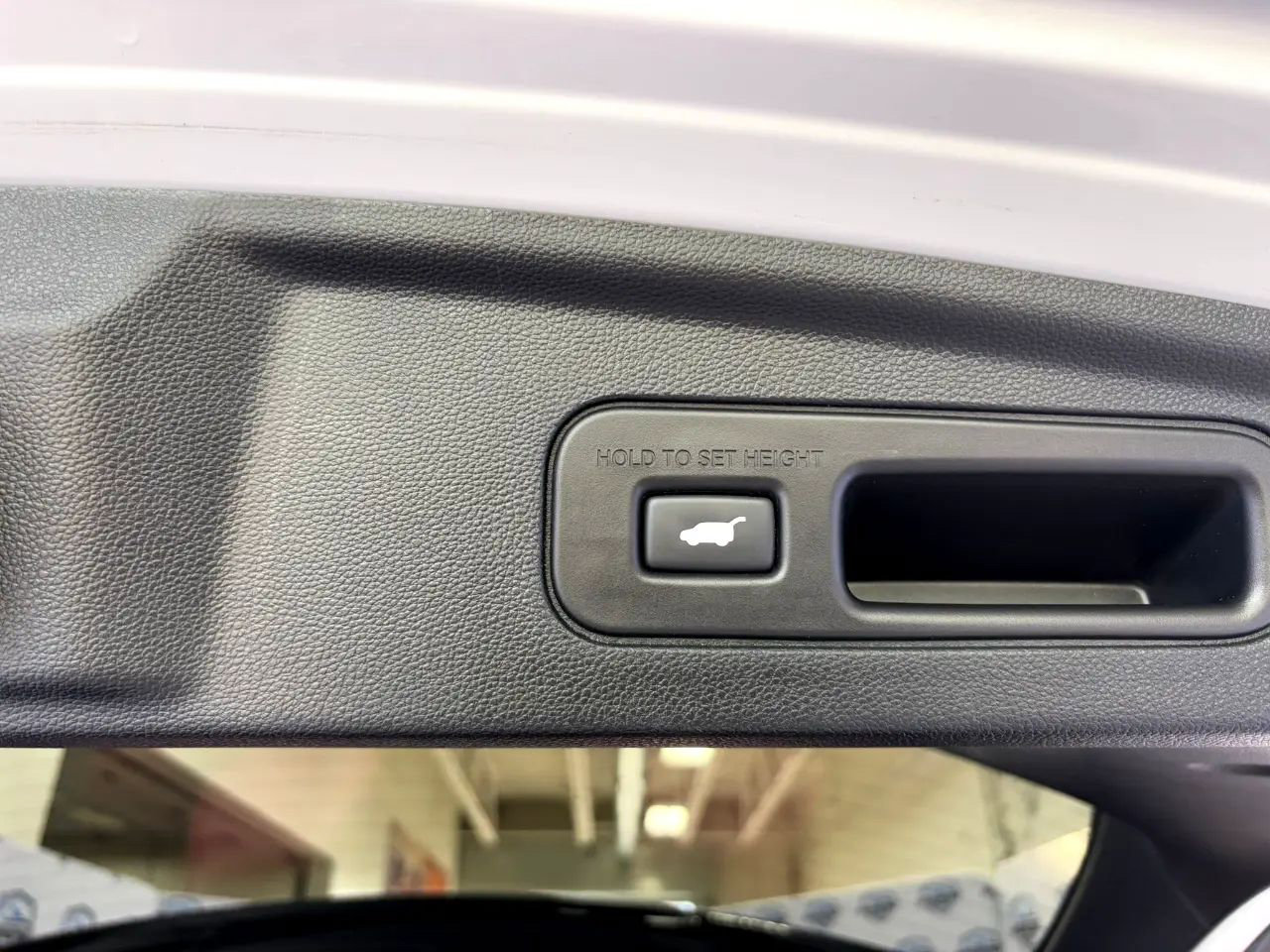 Used 2024 Acura MDX A-Spec image 25