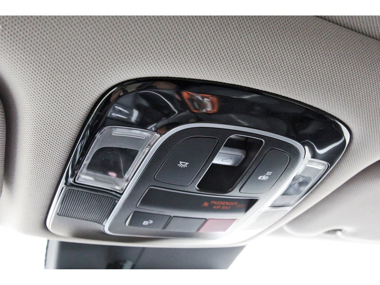 Used 2025 Hyundai Sonata SEL FWD image 23