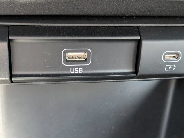 Used 2025 Kia Niro LX FWD image 20