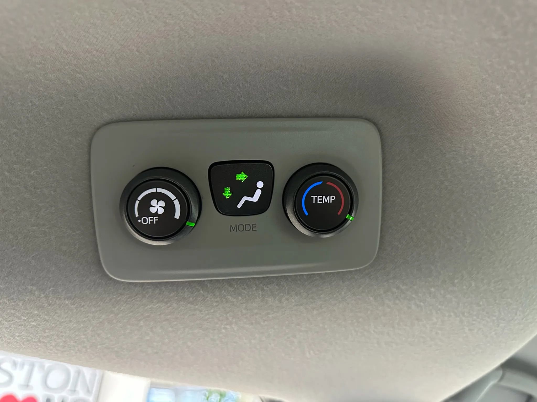Used 2012 Toyota Sienna FWD image 44