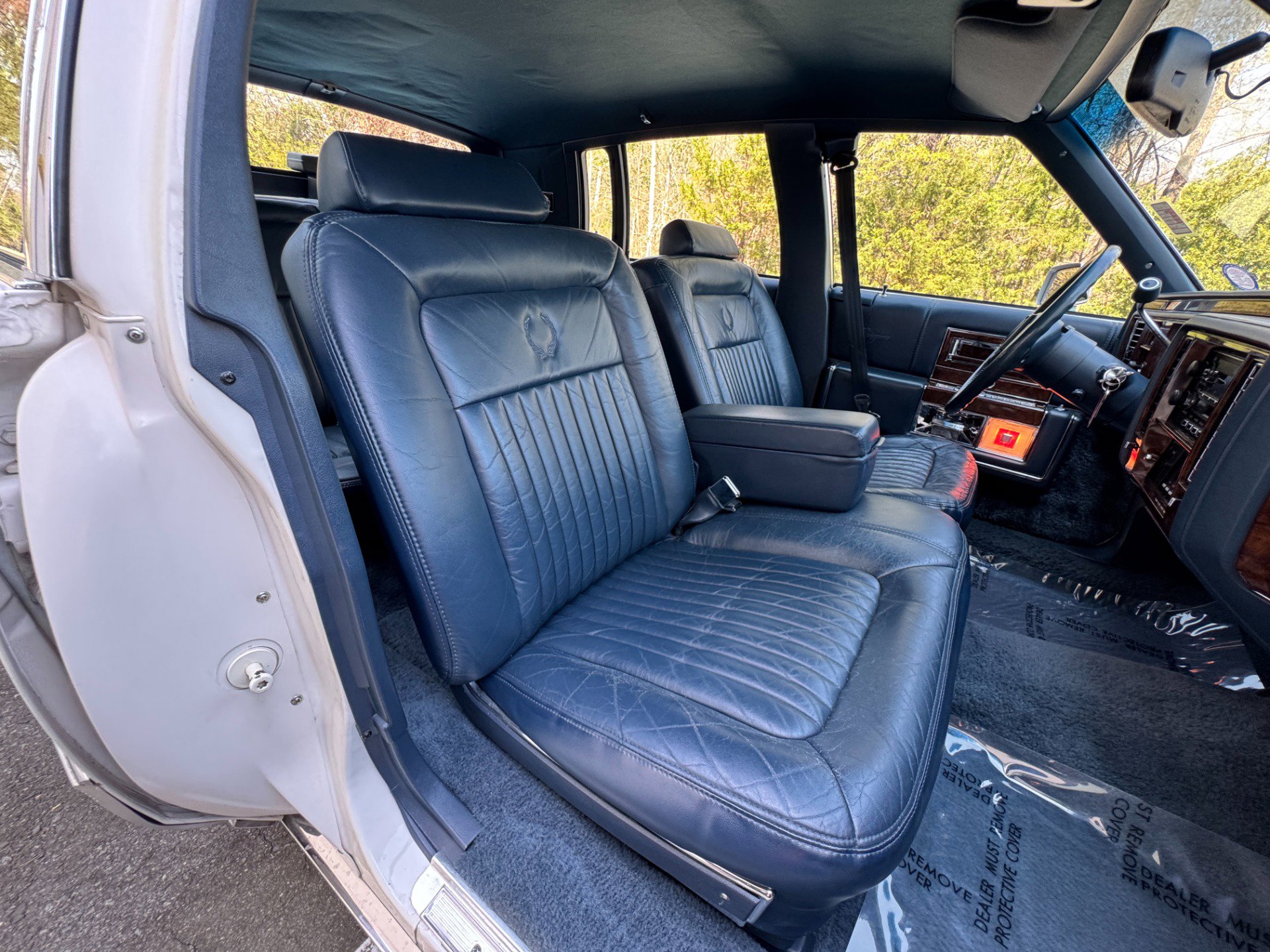 Used 1991 Cadillac Brougham image 52