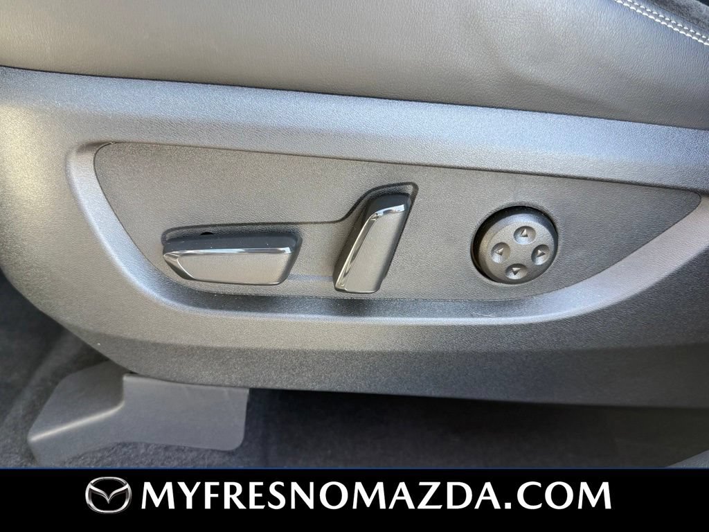 Used 2025 INFINITI QX50 Sport AWD/4WD image 41