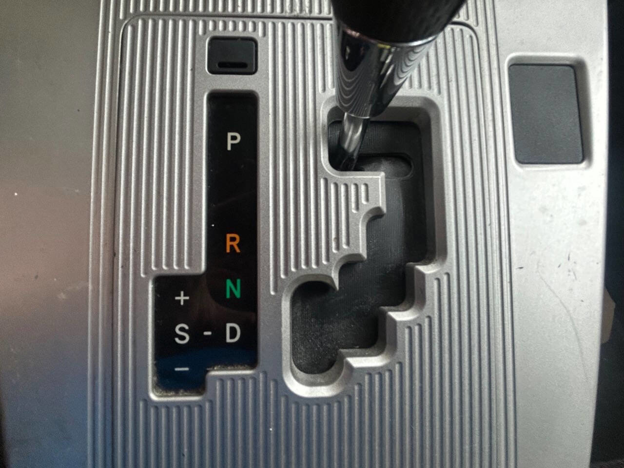 Used 2009 Scion xB FWD image 8