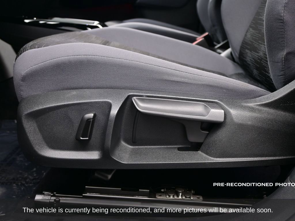 Used 2022 Volkswagen ID.4 Pro image 14