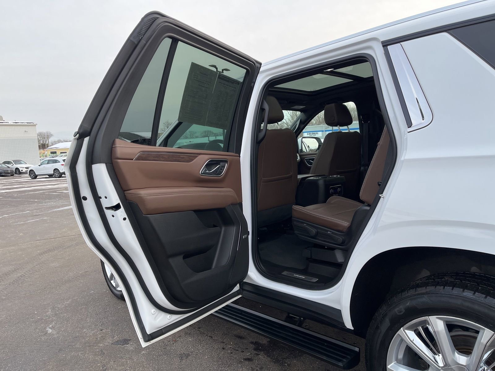 Certified 2023 Chevrolet Tahoe High Country w/ LPO, Illumination Package image 20