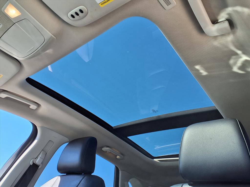 Used 2020 Ford Edge Titanium w/ Equipment Group 301A image 12