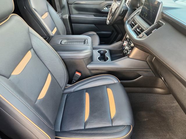 Used 2024 GMC Yukon AT4 w/ LPO, Floor Liner Package image 11