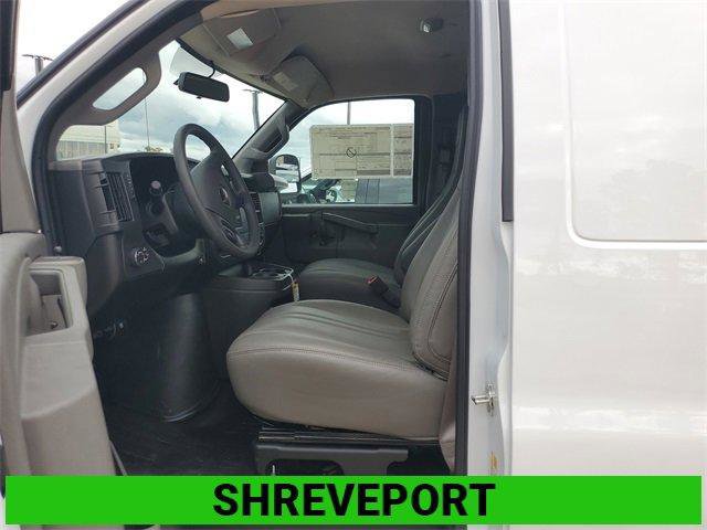 New 2025 GMC Savana 2500 w/ Driver Convenience Package image 13