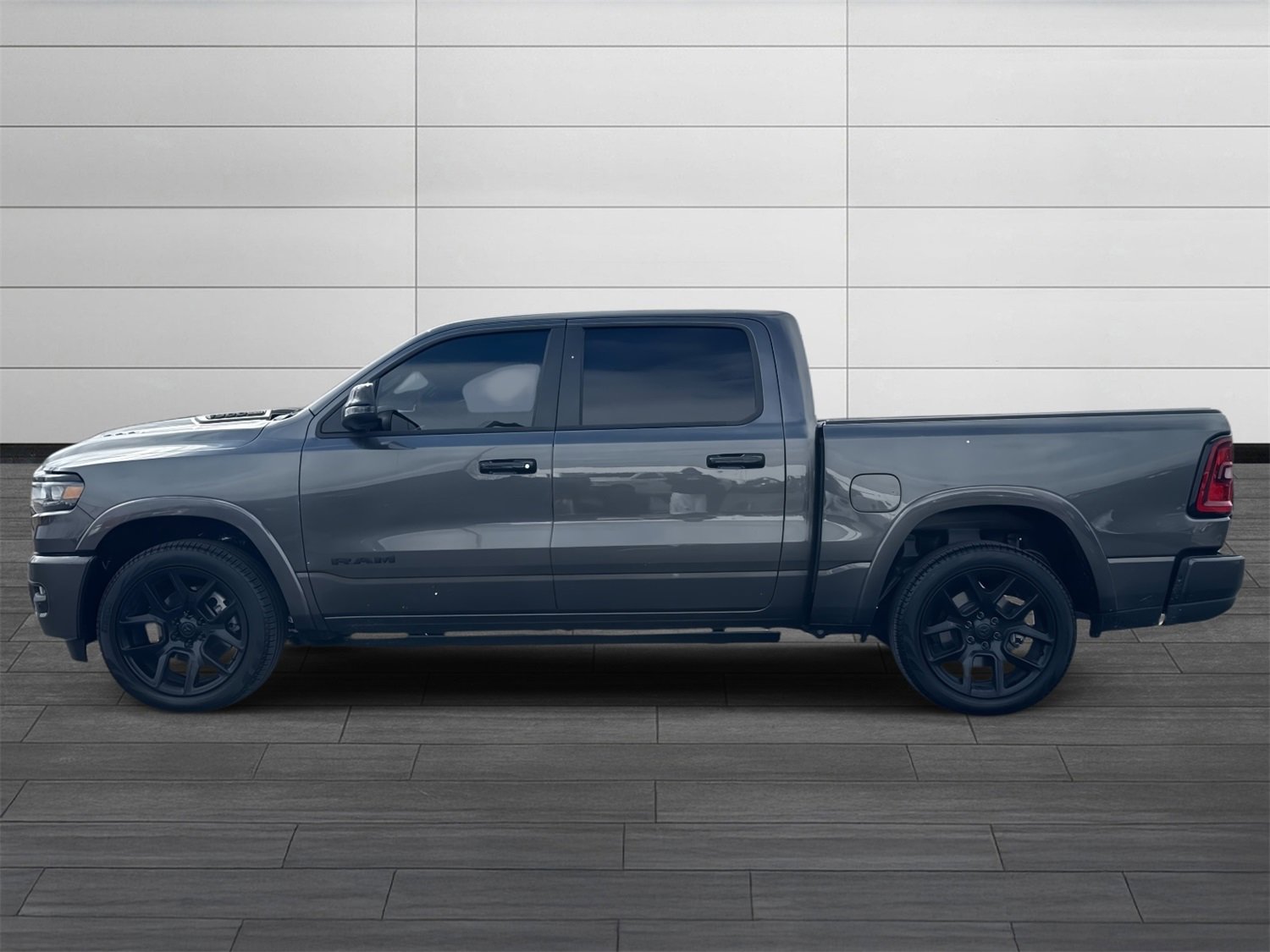Used 2025 RAM 1500 Laramie w/ Night Edition image 7
