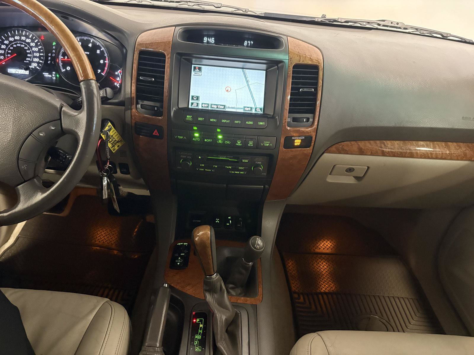 Used 2005 Lexus GX 470 AWD/4WD image 21