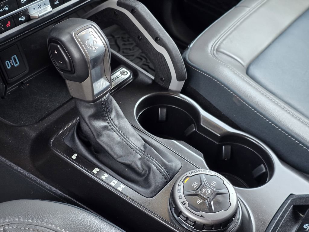 Used 2023 Ford Bronco Outer Banks image 15