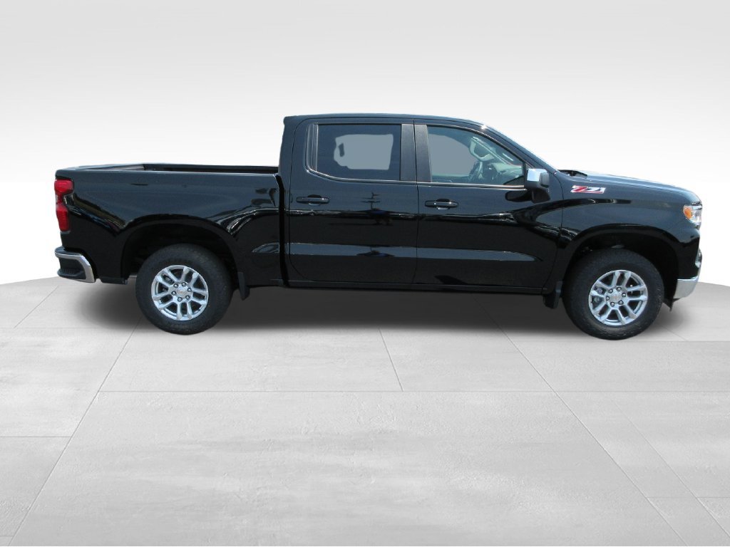 New 2026 Chevrolet Silverado 1500 LT w/ Z71 Off-Road Package AWD/4WD image 7