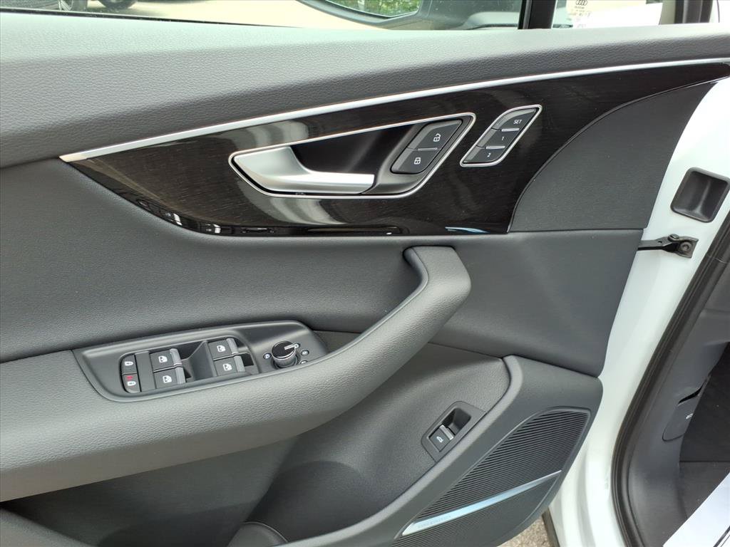 New 2026 Audi Q7 2.0T Premium AWD/4WD image 14