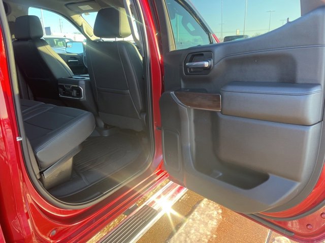 Used 2021 GMC Sierra 1500 SLT w/ SLT Premium Package image 42